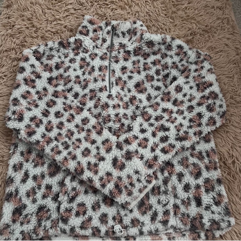 SO Soft Sherpa in Leopard Pattern